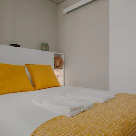 Garden Luxury House W/ Ac, Metro & Downtown *