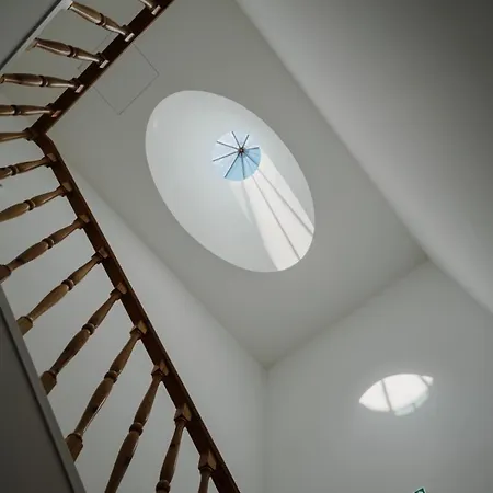 Garden Luxury House W/ Ac, Metro & Downtown شقة *