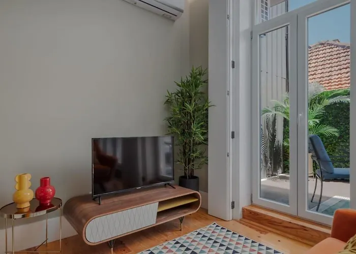 Garden Luxury House W/ Ac, Metro & Downtown Porto