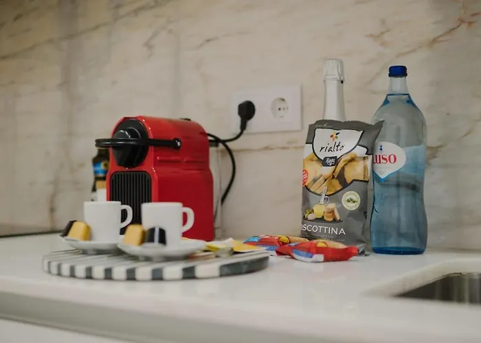 Garden Luxury House W/ Ac, Metro & Downtown