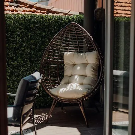 Garden Luxury House W/ Ac, Metro & Downtown Apartamento