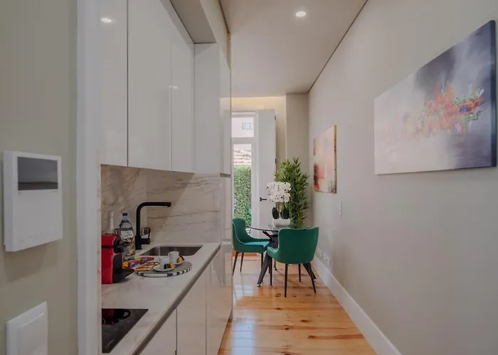 Garden Luxury House W/ Ac, Metro & Downtown Oporto